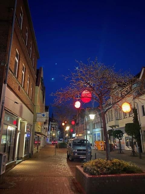 Prodej domu 200 m², pozemek 665 m², Friedrich-Ebert-Straße 17, Obernkirchen, Dolní Sasko Prodej domu 200 m², pozemek 665 m², Friedrich-Ebert-Straße 17, Obernkirchen, Dolní Sasko