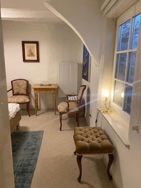 Prodej domu 200 m², pozemek 665 m², Friedrich-Ebert-Straße 17, Obernkirchen, Dolní Sasko Prodej domu 200 m², pozemek 665 m², Friedrich-Ebert-Straße 17, Obernkirchen, Dolní Sasko