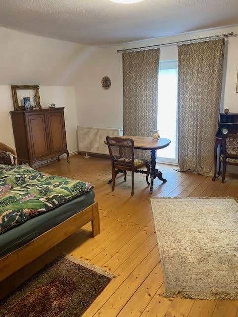 Prodej domu 200 m², pozemek 665 m², Friedrich-Ebert-Straße 17, Obernkirchen, Dolní Sasko Prodej domu 200 m², pozemek 665 m², Friedrich-Ebert-Straße 17, Obernkirchen, Dolní Sasko