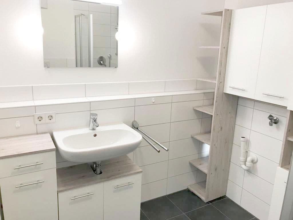 Pronájem bytu 2+1 52 m², Stuttgart, Bádensko-Württembersko Pronájem bytu 2+1 52 m², Stuttgart, Bádensko-Württembersko