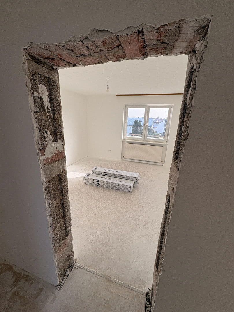 Pronájem bytu 4+1 93 m², Ringstraße 5, Walldürn, Bádensko-Württembersko Pronájem bytu 4+1 93 m², Ringstraße 5, Walldürn, Bádensko-Württembersko