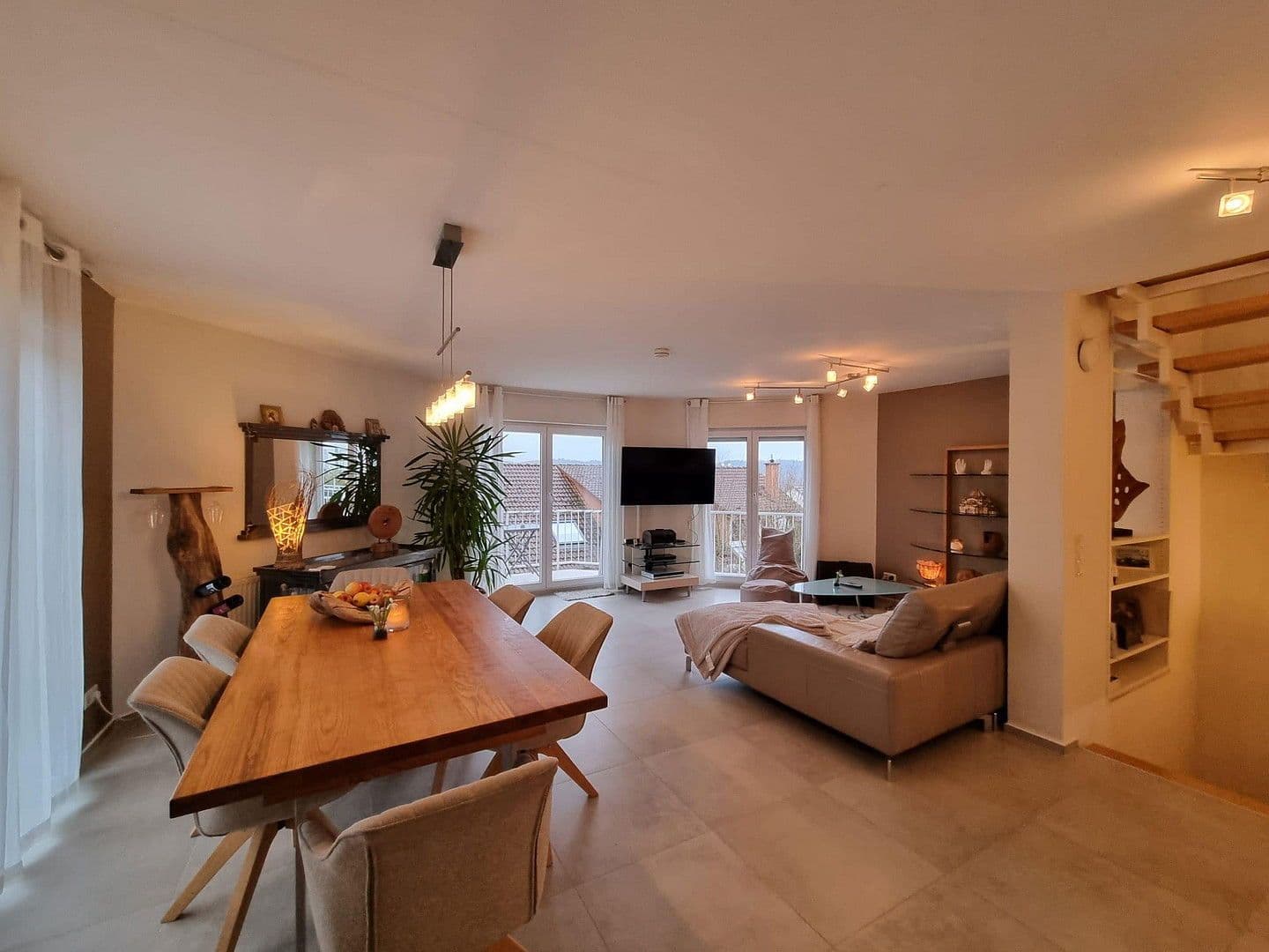 Prodej domu 126 m², pozemek 497 m², Wilhelmsfeld, Bádensko-Württembersko Prodej domu 126 m², pozemek 497 m², Wilhelmsfeld, Bádensko-Württembersko