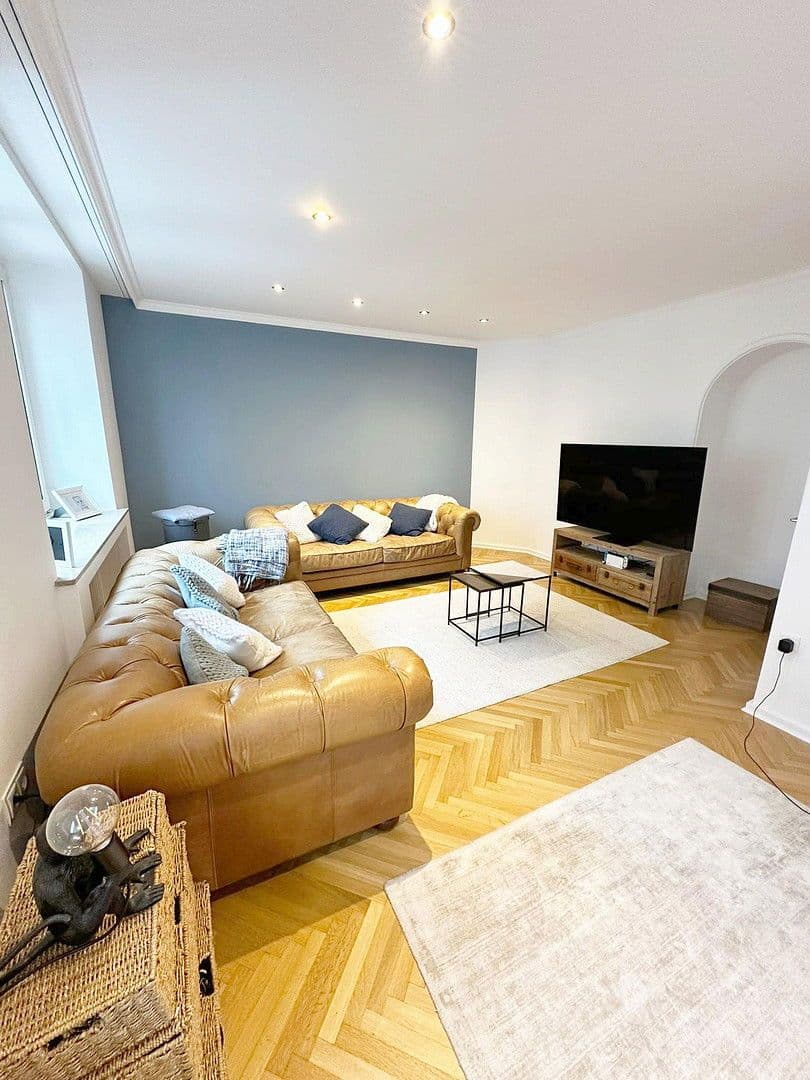 Prodej bytu 5+1 133 m², DÜSSELDORF, Severní Porýní-Vestfálsko Prodej bytu 5+1 133 m², DÜSSELDORF, Severní Porýní-Vestfálsko