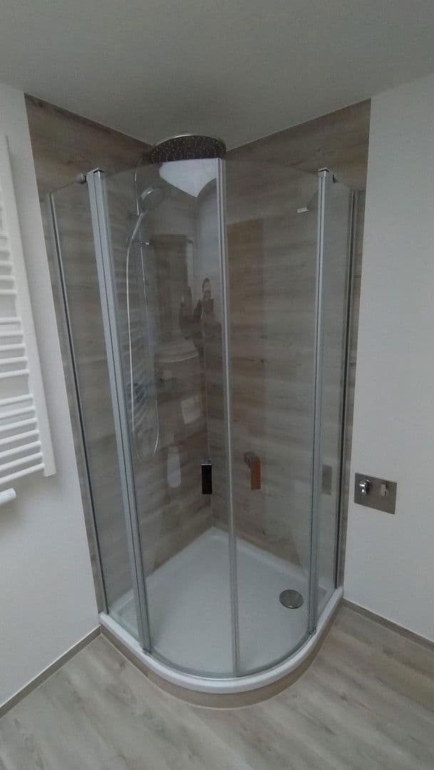 Pronájem bytu 2+1 52 m², Annaberger Str 165, Chemnitz, Sasko Pronájem bytu 2+1 52 m², Annaberger Str 165, Chemnitz, Sasko