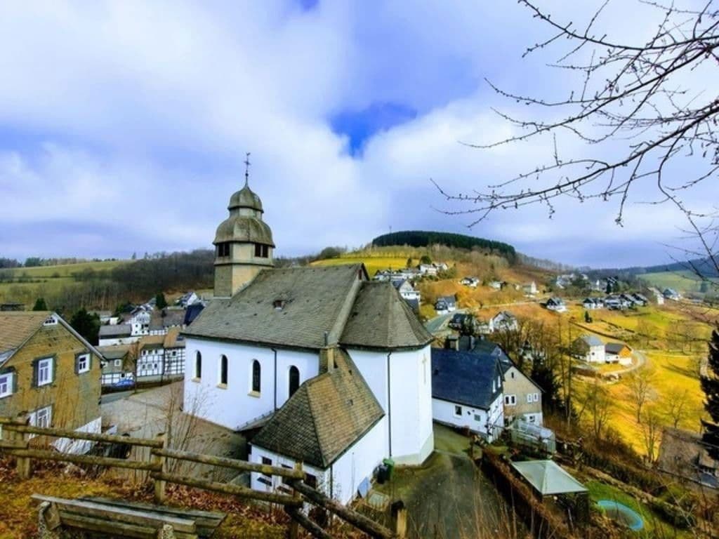 Prodej bytu 3+1 74 m², Schmallenberg, Severní Porýní-Vestfálsko Prodej bytu 3+1 74 m², Schmallenberg, Severní Porýní-Vestfálsko