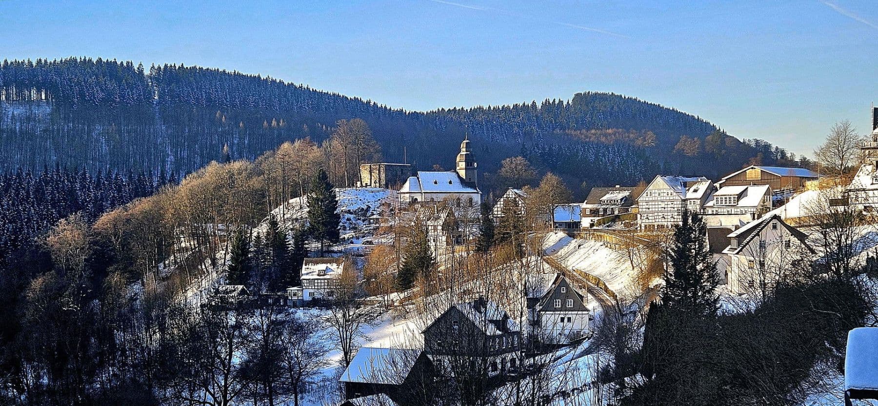 Prodej bytu 3+1 74 m², Schmallenberg, Severní Porýní-Vestfálsko Prodej bytu 3+1 74 m², Schmallenberg, Severní Porýní-Vestfálsko