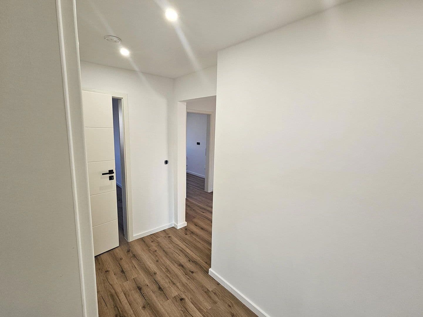 Prodej bytu 3+1 80 m², Kimbernstieg 25, Hamburg, Hamburg Prodej bytu 3+1 80 m², Kimbernstieg 25, Hamburg, Hamburg