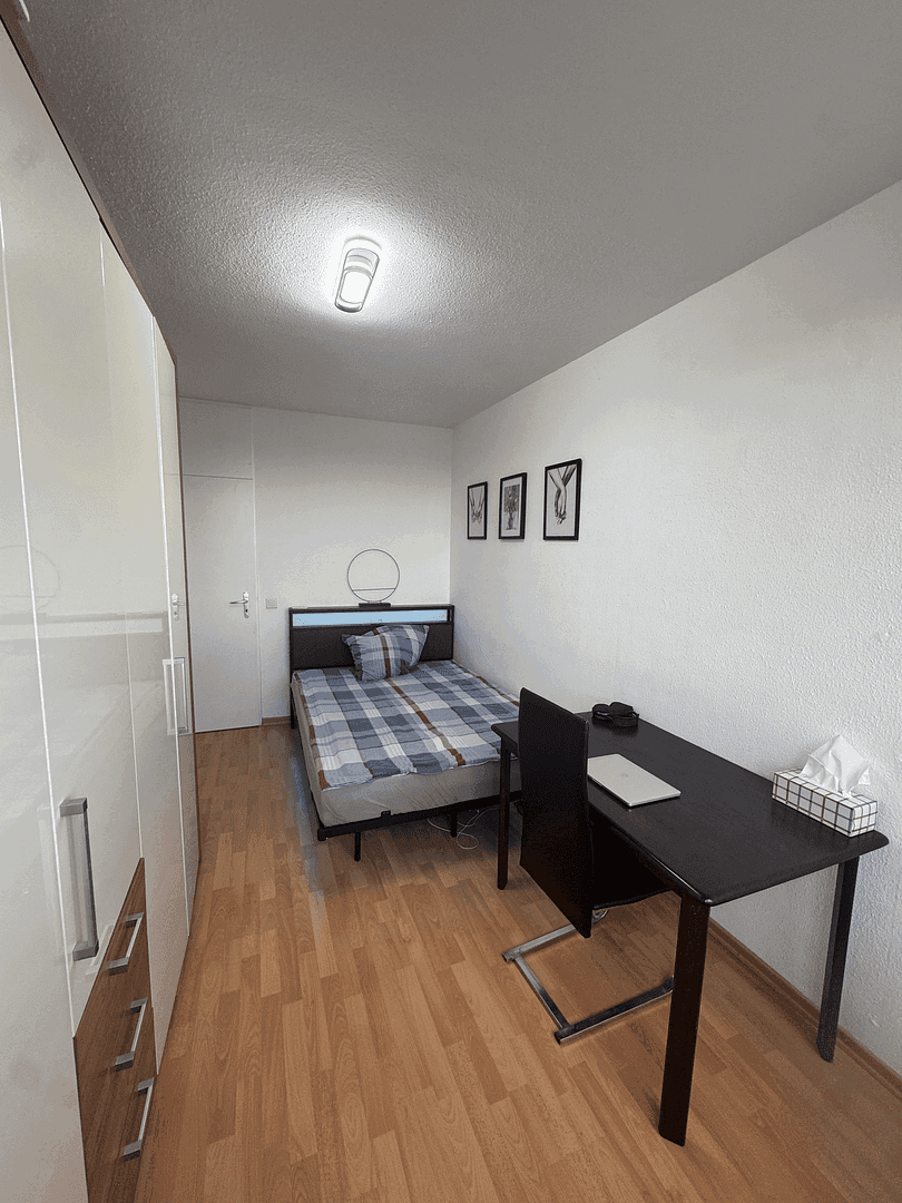 Prodej bytu 3+1 75 m², Bückerfeldstraße, 18, Krefeld, Severní Porýní-Vestfálsko Prodej bytu 3+1 75 m², Bückerfeldstraße, 18, Krefeld, Severní Porýní-Vestfálsko