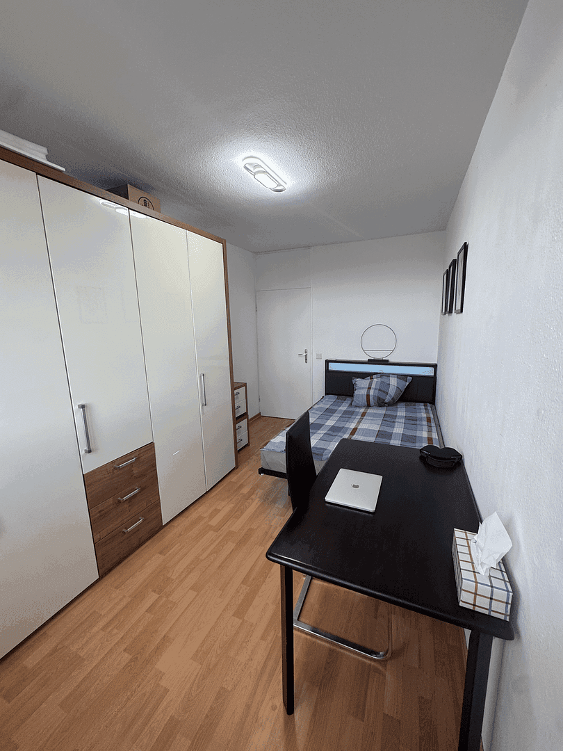 Prodej bytu 3+1 75 m², Bückerfeldstraße, 18, Krefeld, Severní Porýní-Vestfálsko Prodej bytu 3+1 75 m², Bückerfeldstraße, 18, Krefeld, Severní Porýní-Vestfálsko