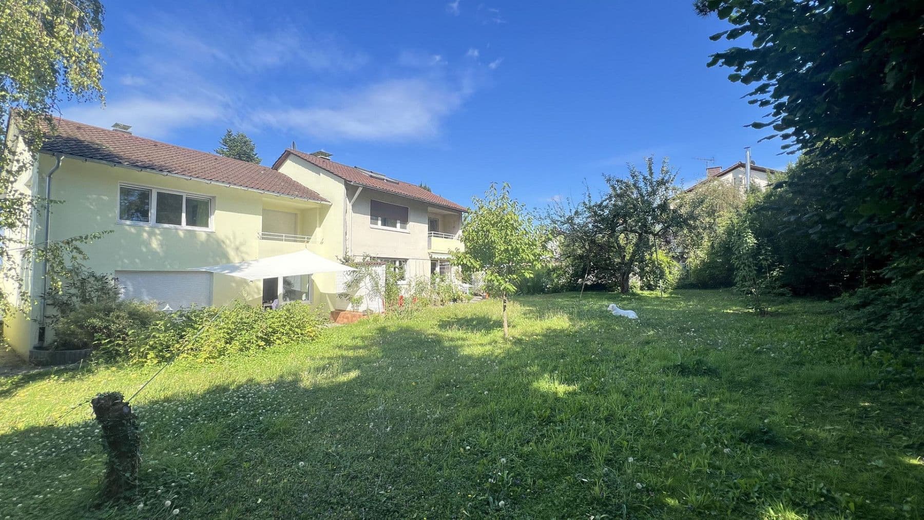 Prodej domu 230 m², pozemek 1.140 m², Freiburg im Breisgau, Bádensko-Württembersko Prodej domu 230 m², pozemek 1.140 m², Freiburg im Breisgau, Bádensko-Württembersko