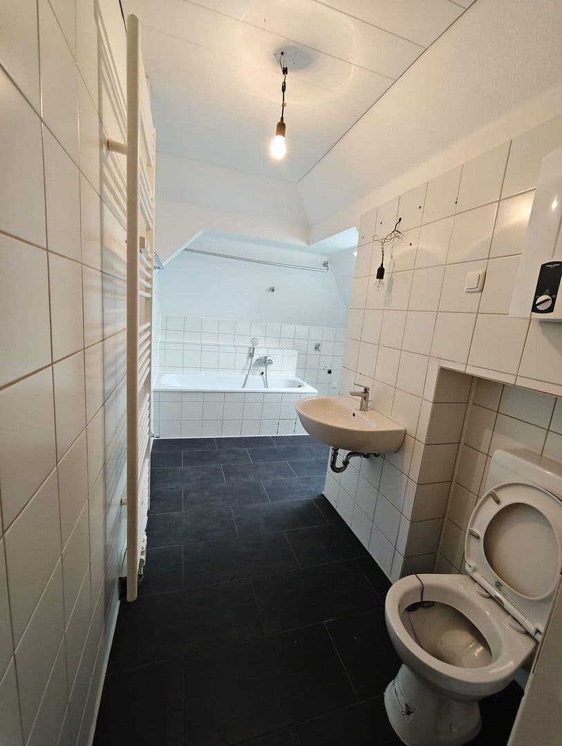 Pronájem bytu 3+kk 67 m², Wattenbachstr. 12, Essen, Severní Porýní-Vestfálsko Pronájem bytu 3+kk 67 m², Wattenbachstr. 12, Essen, Severní Porýní-Vestfálsko