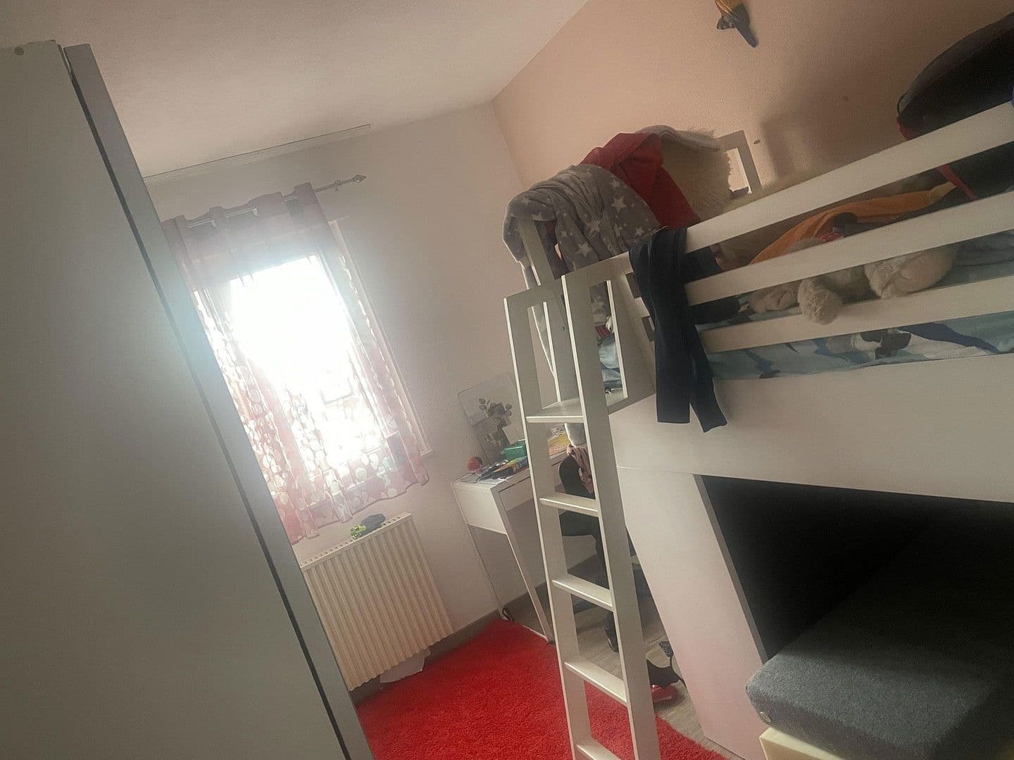 Prodej domu 110 m², pozemek 148 m², Kirchheim unter Teck, Bádensko-Württembersko Prodej domu 110 m², pozemek 148 m², Kirchheim unter Teck, Bádensko-Württembersko