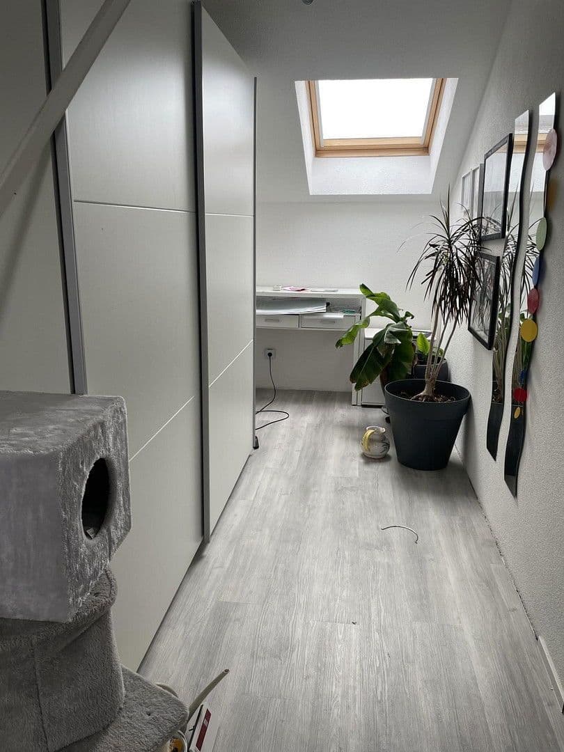 Prodej domu 110 m², pozemek 148 m², Kirchheim unter Teck, Bádensko-Württembersko Prodej domu 110 m², pozemek 148 m², Kirchheim unter Teck, Bádensko-Württembersko