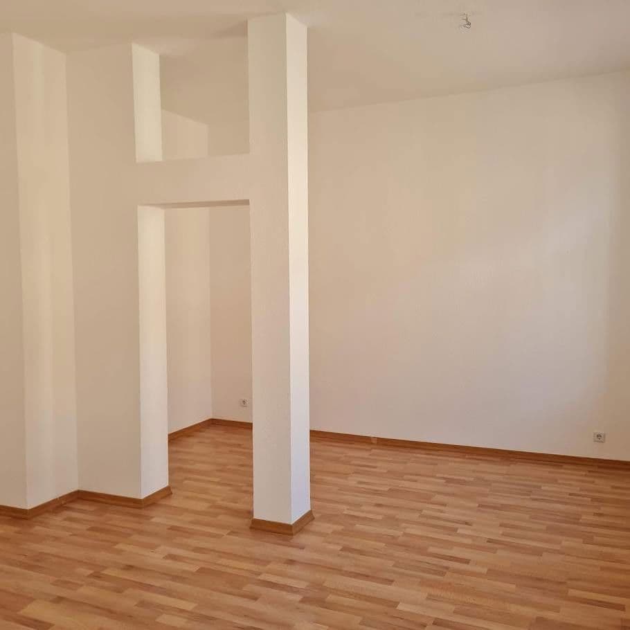 Pronájem bytu 3+1 69 m², Kantstraße 32, Wurzen, Sasko Pronájem bytu 3+1 69 m², Kantstraße 32, Wurzen, Sasko