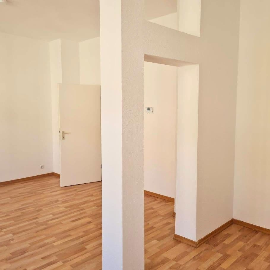 Pronájem bytu 3+1 69 m², Kantstraße 32, Wurzen, Sasko Pronájem bytu 3+1 69 m², Kantstraße 32, Wurzen, Sasko