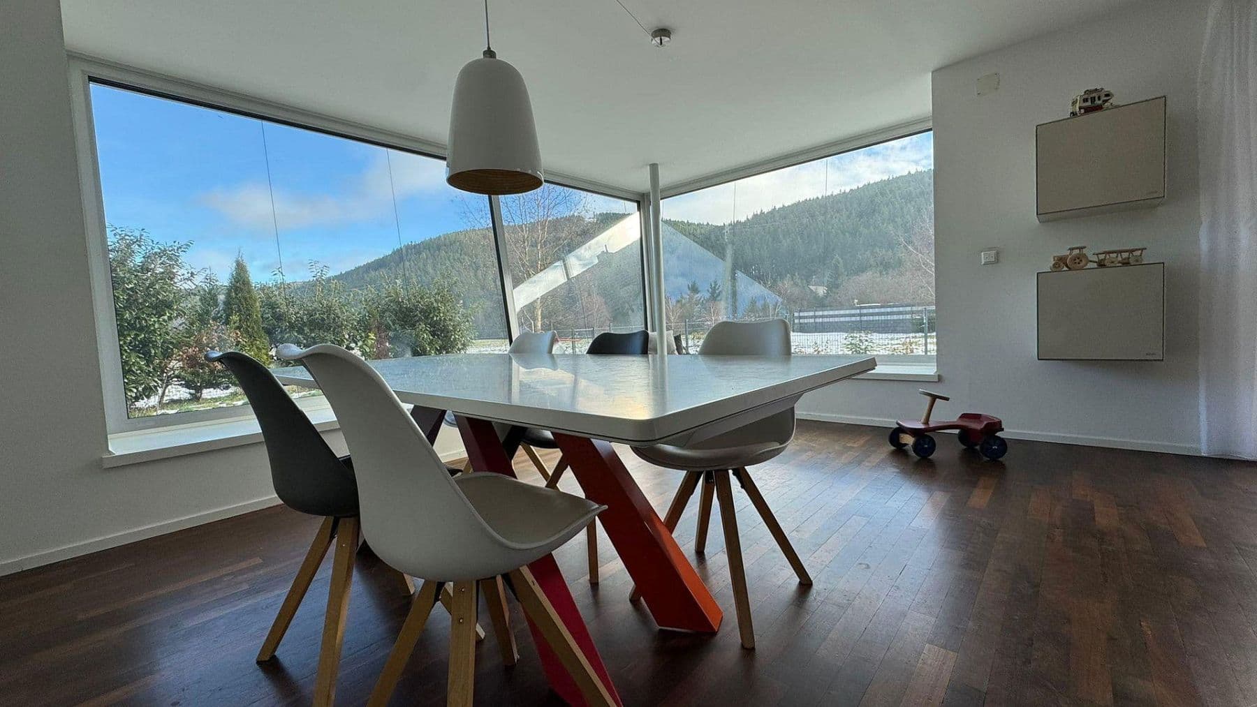 Prodej domu 297 m², pozemek 571 m², Titisee-Neustadt, Bádensko-Württembersko Prodej domu 297 m², pozemek 571 m², Titisee-Neustadt, Bádensko-Württembersko