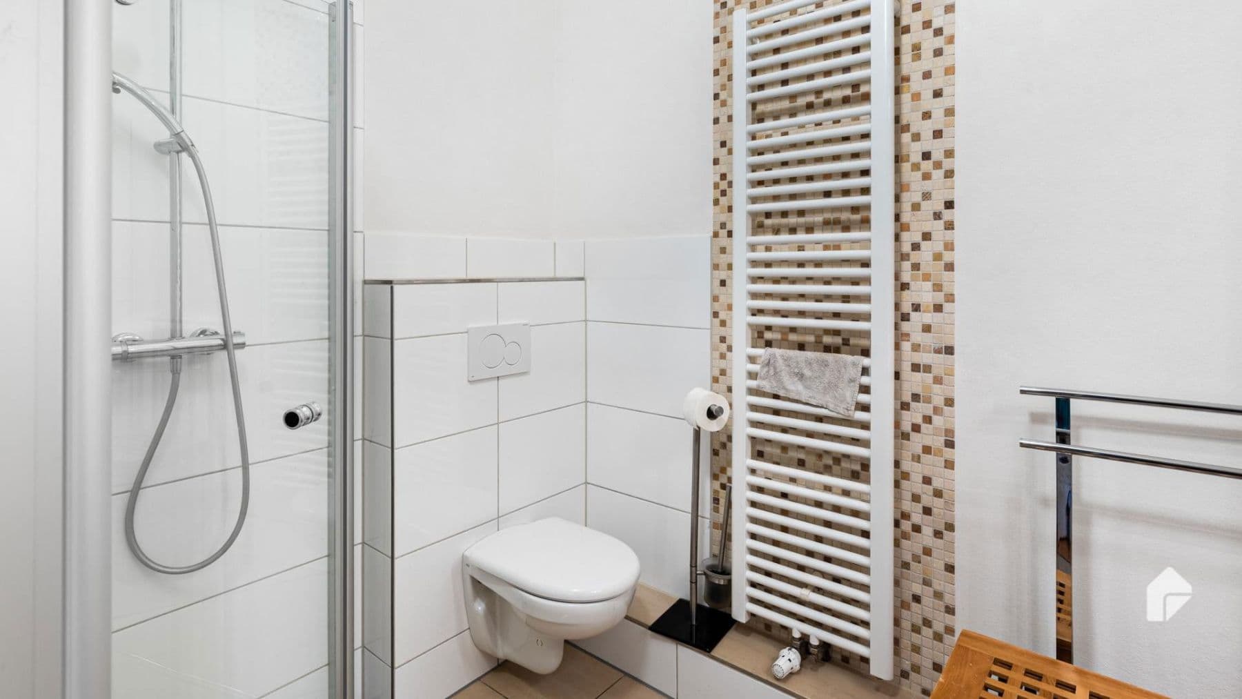 Prodej domu 286 m², pozemek 875 m², Laufach, Bavorsko Prodej domu 286 m², pozemek 875 m², Laufach, Bavorsko