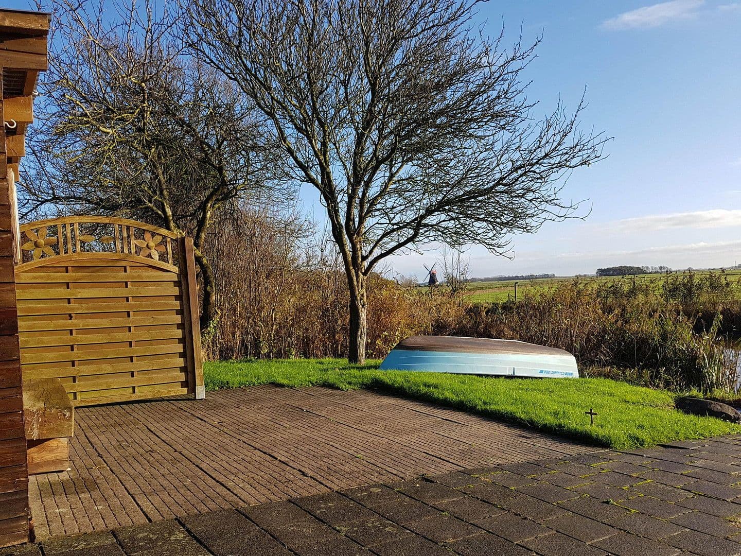 Prodej domu 84 m², pozemek 603 m², Ditzumerhammrich 96, Bunde, Dolní Sasko Prodej domu 84 m², pozemek 603 m², Ditzumerhammrich 96, Bunde, Dolní Sasko