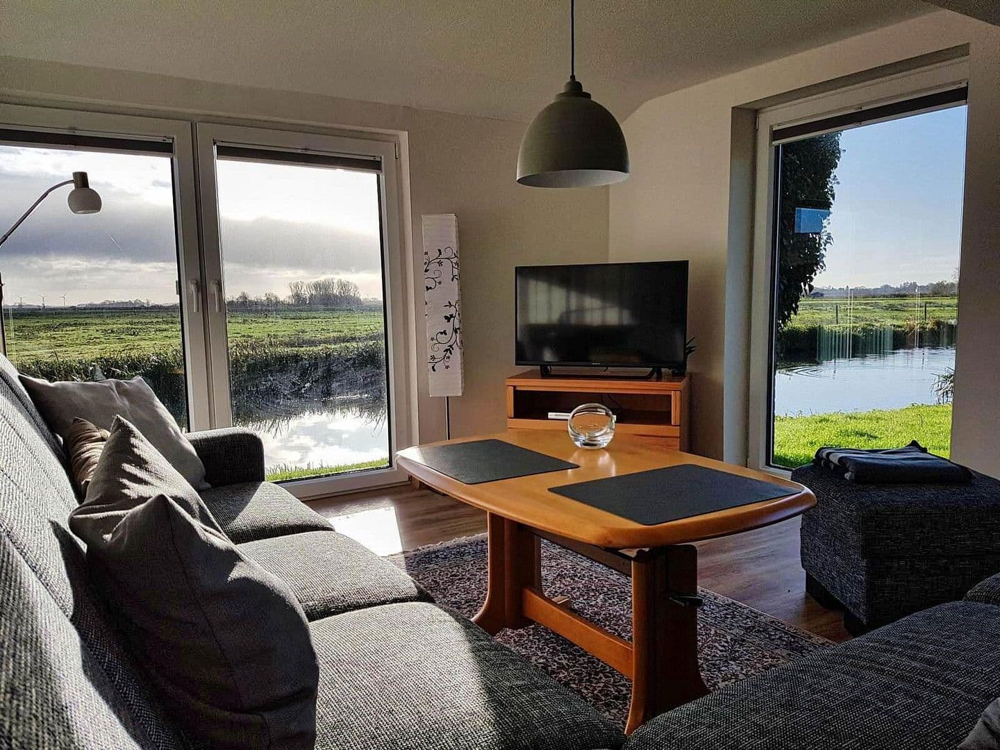 Prodej domu 84 m², pozemek 603 m², Ditzumerhammrich 96, Bunde, Dolní Sasko Prodej domu 84 m², pozemek 603 m², Ditzumerhammrich 96, Bunde, Dolní Sasko