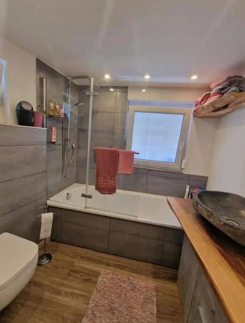 Prodej domu 95 m², pozemek 61 m², Im Unterdorf 44, Waiblingen, Bádensko-Württembersko Prodej domu 95 m², pozemek 61 m², Im Unterdorf 44, Waiblingen, Bádensko-Württembersko