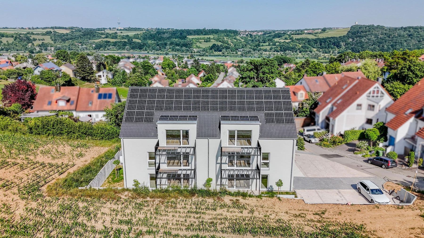 Pronájem bytu 2+1 91 m², Fichtelgebirgstraße 6, Sinzing, Bavorsko Pronájem bytu 2+1 91 m², Fichtelgebirgstraße 6, Sinzing, Bavorsko