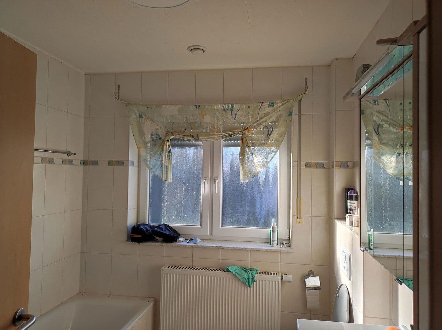 Prodej domu 149 m², pozemek 1.200 m², Bielefeld, Severní Porýní-Vestfálsko Prodej domu 149 m², pozemek 1.200 m², Bielefeld, Severní Porýní-Vestfálsko