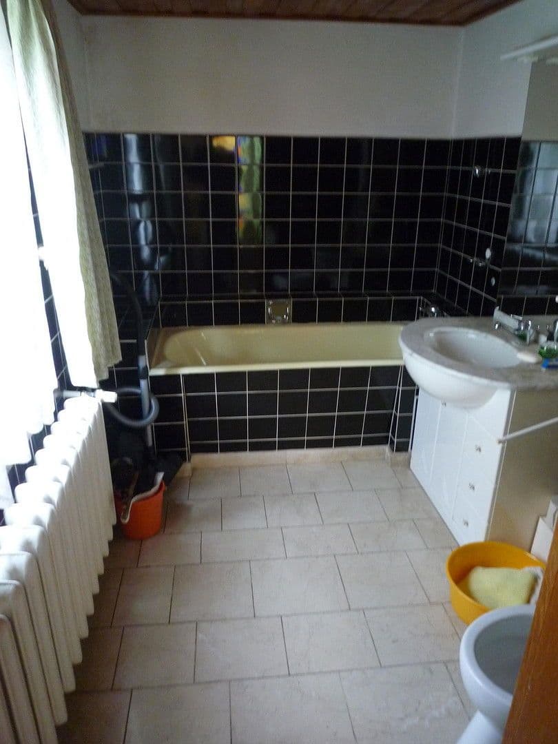 Prodej domu 69 m², pozemek 800 m², Stadtrandsiedlung 43, Bischofswerda, Sasko Prodej domu 69 m², pozemek 800 m², Stadtrandsiedlung 43, Bischofswerda, Sasko