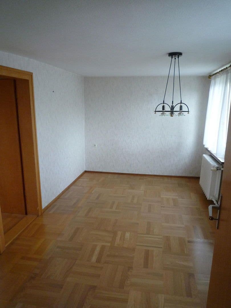 Prodej domu 69 m², pozemek 800 m², Stadtrandsiedlung 43, Bischofswerda, Sasko Prodej domu 69 m², pozemek 800 m², Stadtrandsiedlung 43, Bischofswerda, Sasko