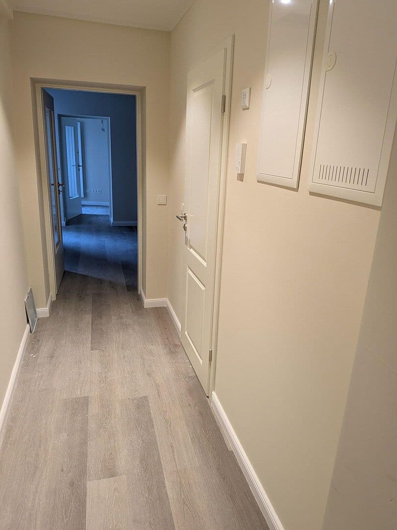 Pronájem bytu 3+1 67 m², Schmidtstraße 8, Rüdesheim am Rhein, Hessen Pronájem bytu 3+1 67 m², Schmidtstraße 8, Rüdesheim am Rhein, Hessen