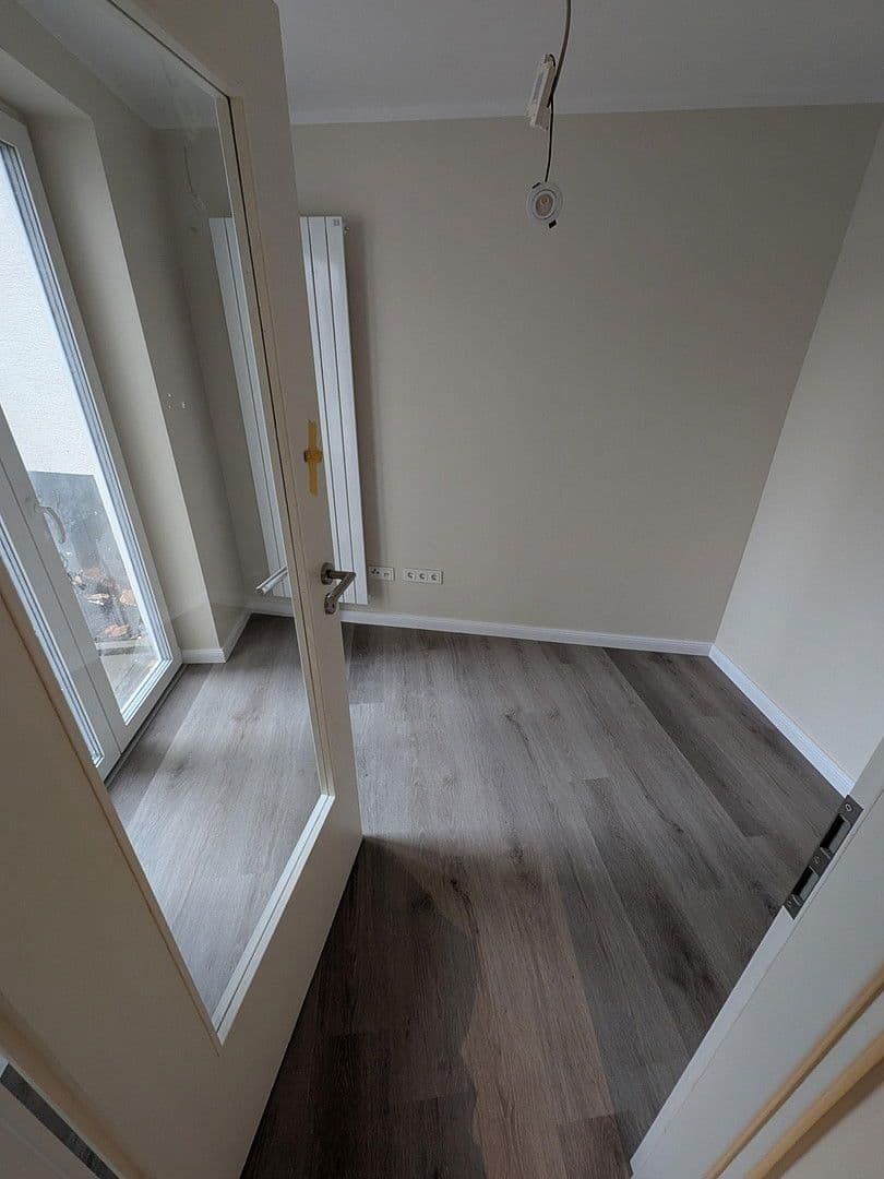 Pronájem bytu 3+1 67 m², Schmidtstraße 8, Rüdesheim am Rhein, Hessen Pronájem bytu 3+1 67 m², Schmidtstraße 8, Rüdesheim am Rhein, Hessen