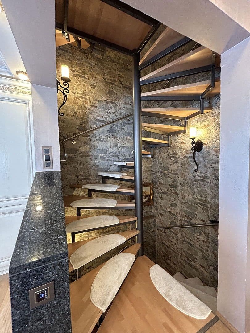 Prodej bytu 5+1 116 m², Garmisch-Partenkirchen, Bavorsko Prodej bytu 5+1 116 m², Garmisch-Partenkirchen, Bavorsko