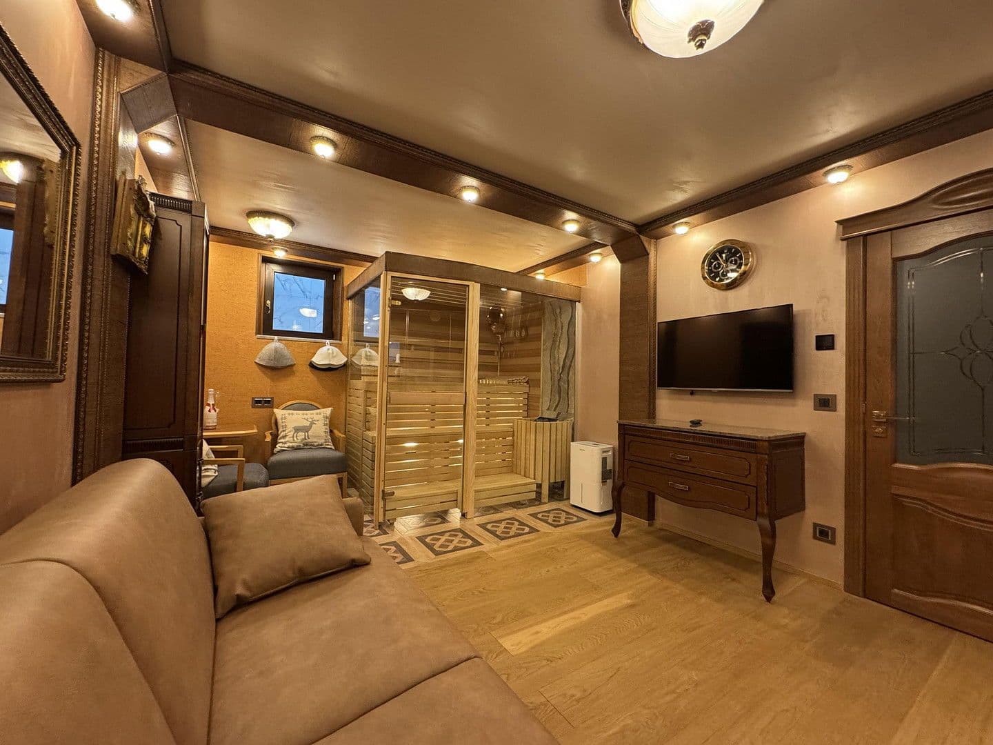 Prodej bytu 5+1 116 m², Garmisch-Partenkirchen, Bavorsko Prodej bytu 5+1 116 m², Garmisch-Partenkirchen, Bavorsko