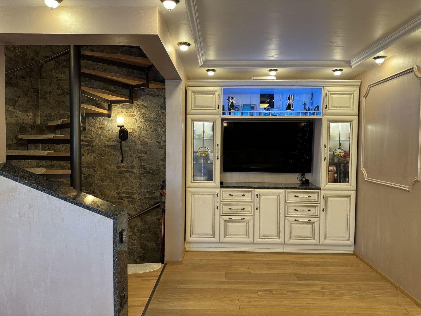 Prodej bytu 5+1 116 m², Garmisch-Partenkirchen, Bavorsko Prodej bytu 5+1 116 m², Garmisch-Partenkirchen, Bavorsko