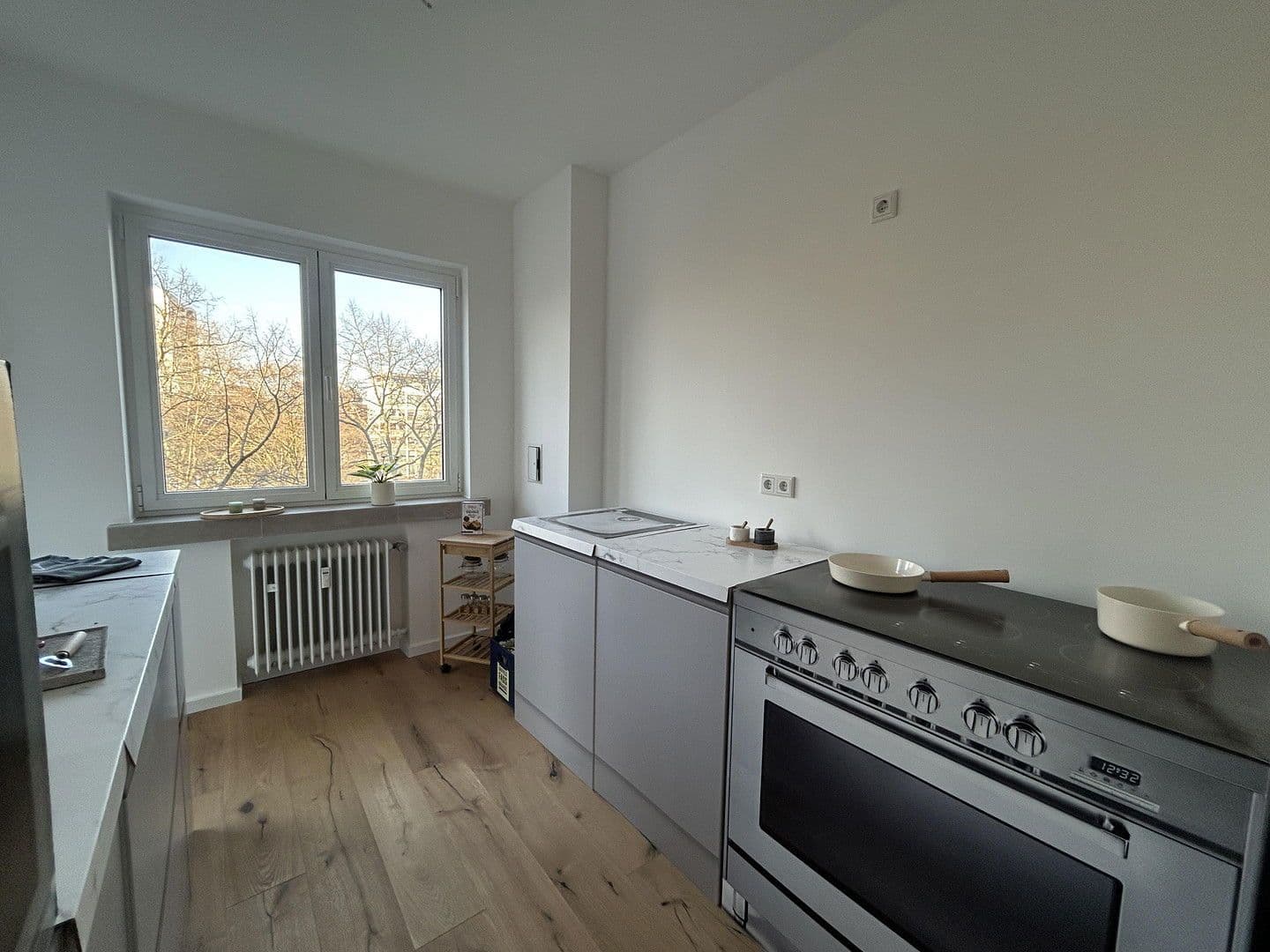 Prodej bytu 4+1 114 m², Theodor-Heuss-Ring 42, Köln, Severní Porýní-Vestfálsko Prodej bytu 4+1 114 m², Theodor-Heuss-Ring 42, Köln, Severní Porýní-Vestfálsko