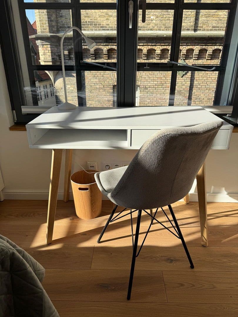 Pronájem bytu 1+1 25 m², Finkstraße 5, Lüneburg, Dolní Sasko Pronájem bytu 1+1 25 m², Finkstraße 5, Lüneburg, Dolní Sasko