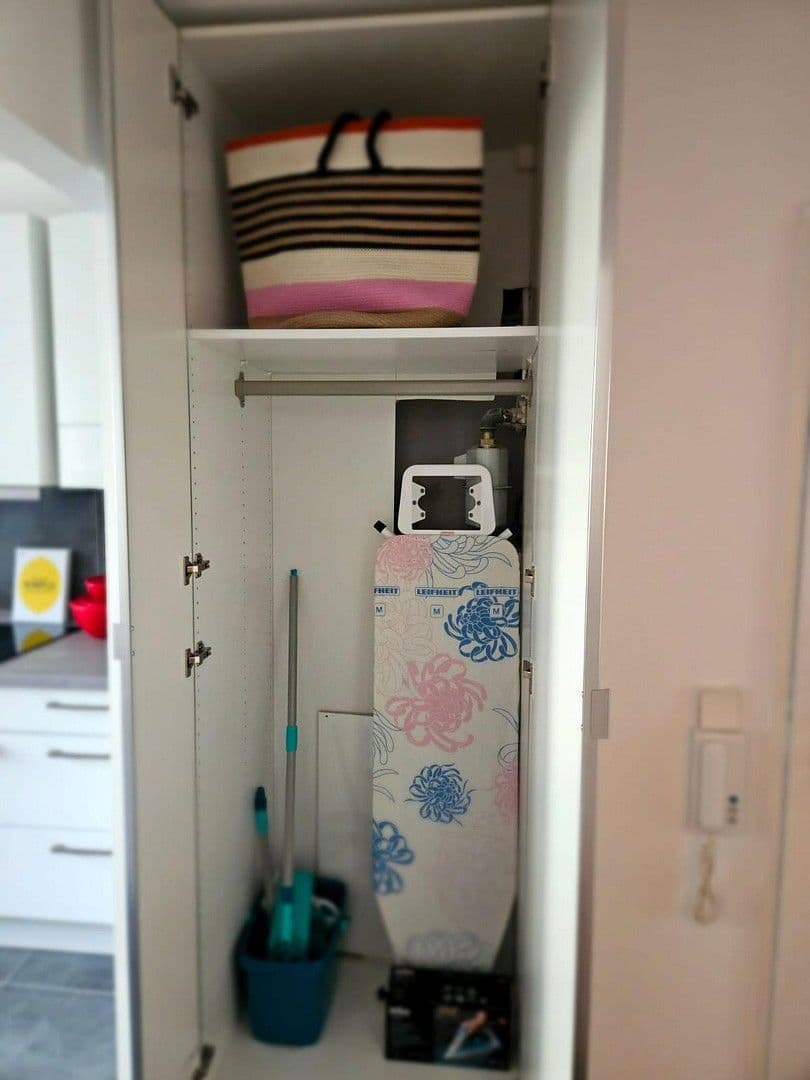 Pronájem bytu 2+1 45 m², Galvanistrasse 15, Frankfurt am Main, Hessen Pronájem bytu 2+1 45 m², Galvanistrasse 15, Frankfurt am Main, Hessen