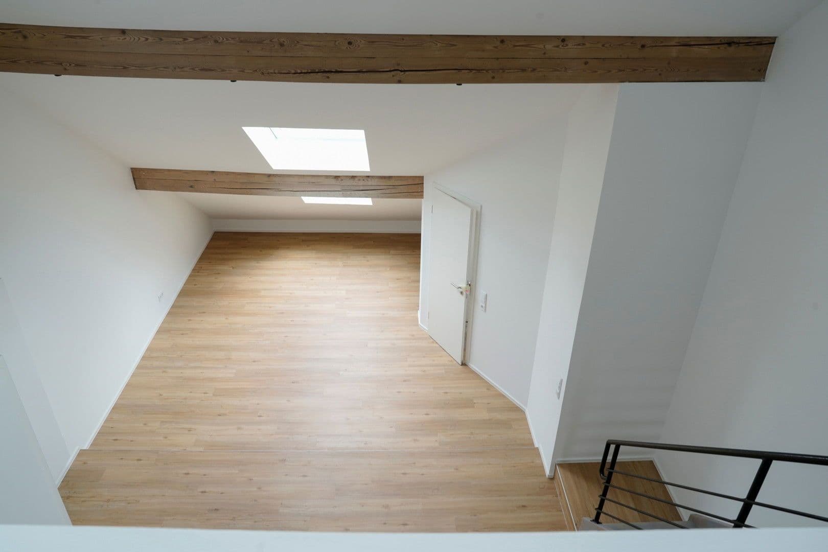 Pronájem bytu 3+1 115 m², Kaiserstrasse, Waldshut-Tiengen, Bádensko-Württembersko Pronájem bytu 3+1 115 m², Kaiserstrasse, Waldshut-Tiengen, Bádensko-Württembersko