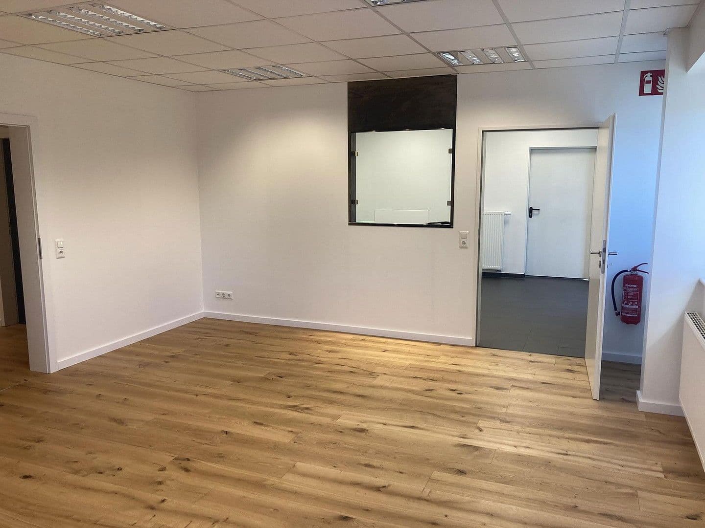 Prodej nebytového prostoru 2.100 m², Nordstern-Park 10, Herzogenrath, Severní Porýní-Vestfálsko Prodej nebytového prostoru 2.100 m², Nordstern-Park 10, Herzogenrath, Severní Porýní-Vestfálsko