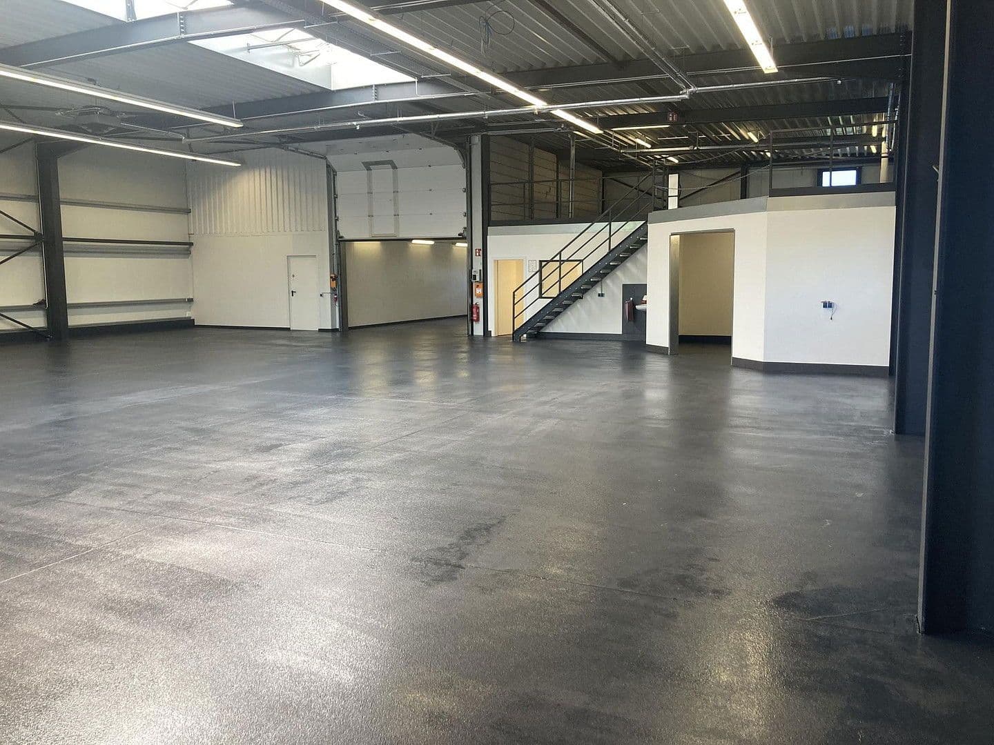 Prodej nebytového prostoru 2.100 m², Nordstern-Park 10, Herzogenrath, Severní Porýní-Vestfálsko Prodej nebytového prostoru 2.100 m², Nordstern-Park 10, Herzogenrath, Severní Porýní-Vestfálsko