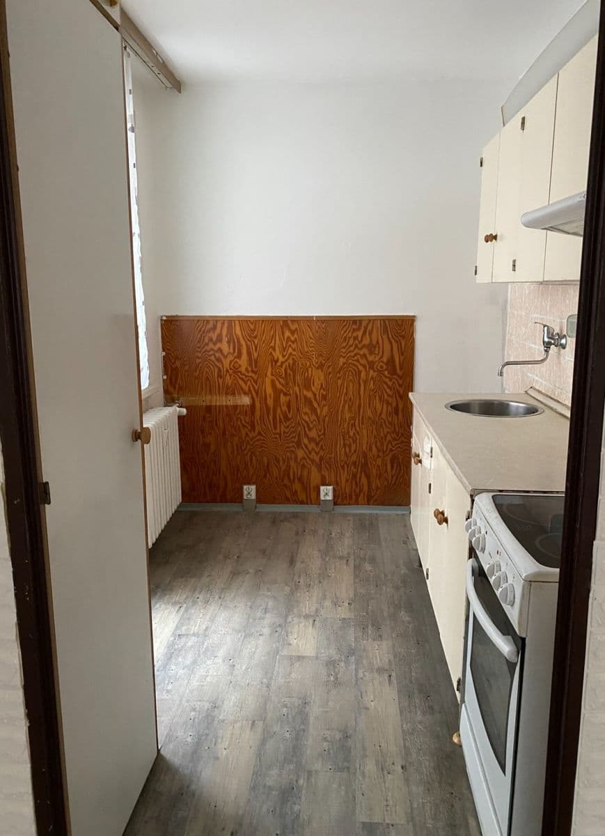 Prodej bytu 3+1 54 m², Radimova, Praha, Praha Prodej bytu 3+1 54 m², Radimova, Praha, Praha