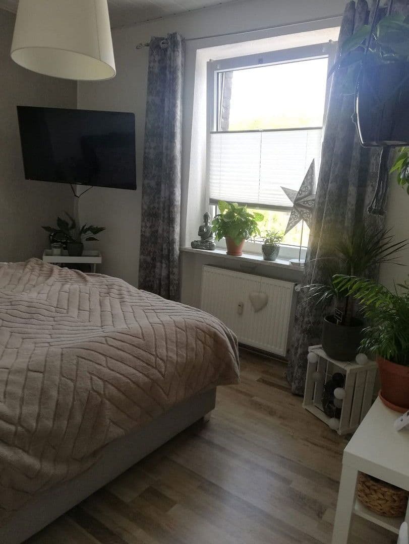 Pronájem bytu 3+1 76 m², Heinestr., 18, Duisburg - Walsum, Severní Porýní-Vestfálsko Pronájem bytu 3+1 76 m², Heinestr., 18, Duisburg - Walsum, Severní Porýní-Vestfálsko