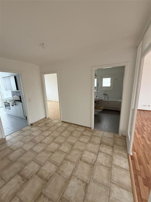 Pronájem bytu 3+1 89 m², Horkheimer Straße 1, Falkensee, Braniborsko Pronájem bytu 3+1 89 m², Horkheimer Straße 1, Falkensee, Braniborsko