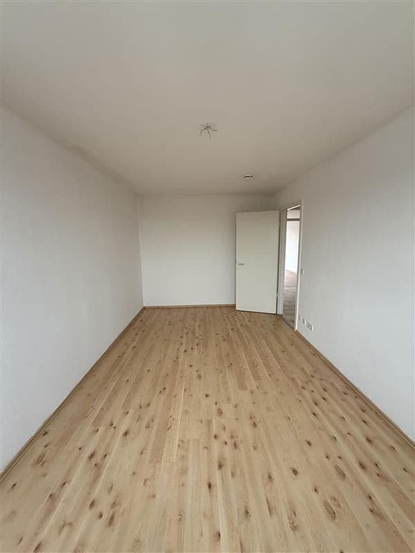 Pronájem bytu 3+1 89 m², Horkheimer Straße 1, Falkensee, Braniborsko Pronájem bytu 3+1 89 m², Horkheimer Straße 1, Falkensee, Braniborsko