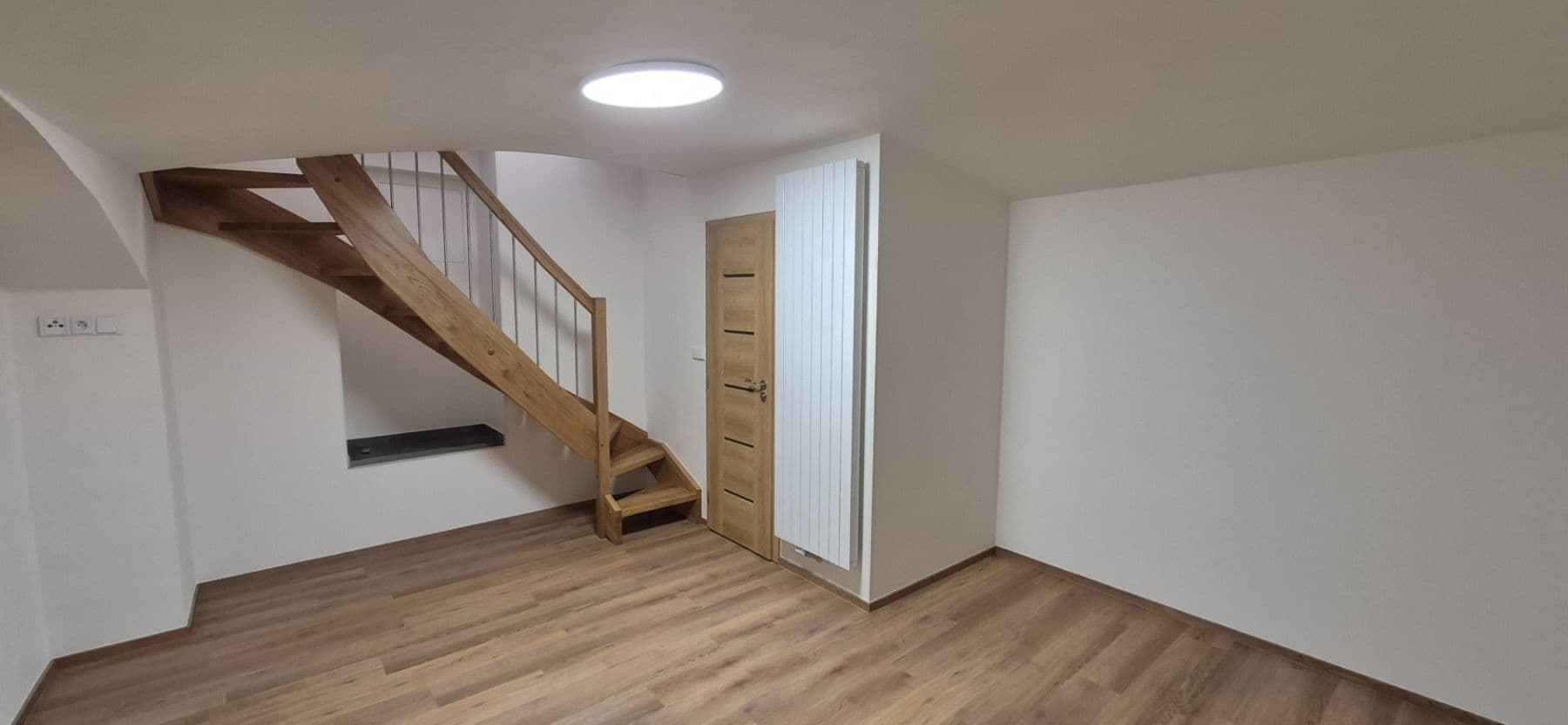 Pronájem bytu 2+kk 50 m², Voroněžská, Praha, Praha Pronájem bytu 2+kk 50 m², Voroněžská, Praha, Praha