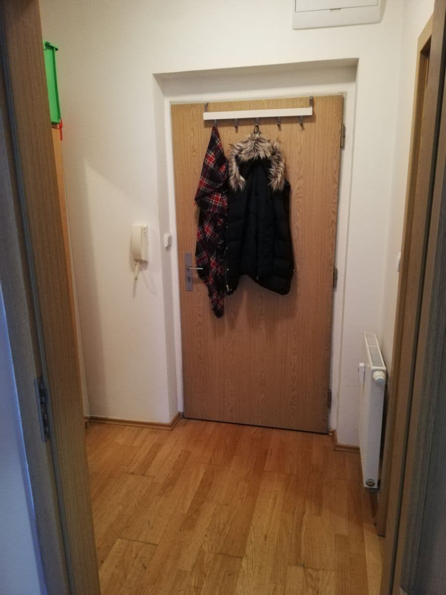 Prodej bytu 1+kk 35 m², Tupolevova, Praha, Praha Prodej bytu 1+kk 35 m², Tupolevova, Praha, Praha