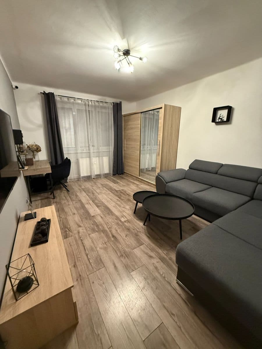 Pronájem bytu 2+1 56 m², Hradecká, Stod, Plzeňský kraj Pronájem bytu 2+1 56 m², Hradecká, Stod, Plzeňský kraj