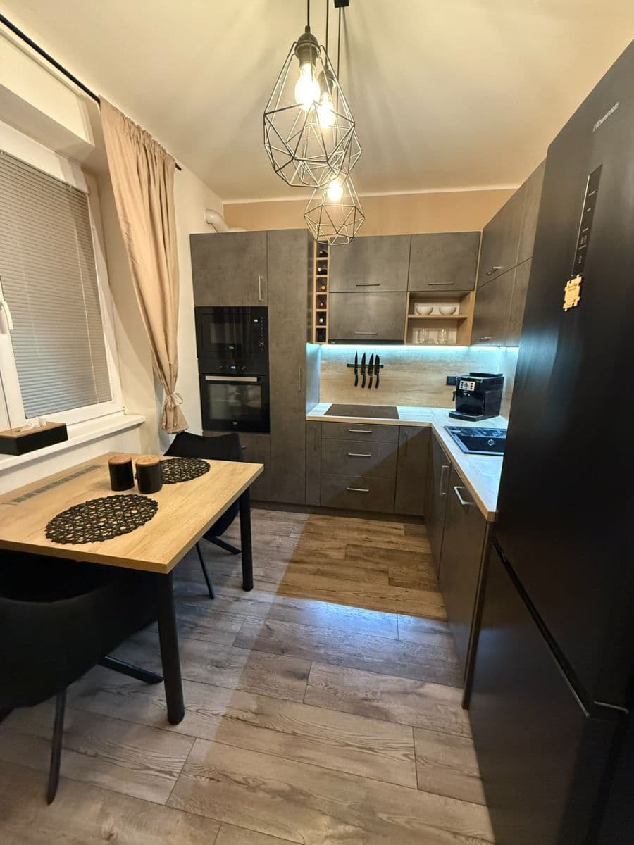 Pronájem bytu 2+1 56 m², Hradecká, Stod, Plzeňský kraj Pronájem bytu 2+1 56 m², Hradecká, Stod, Plzeňský kraj