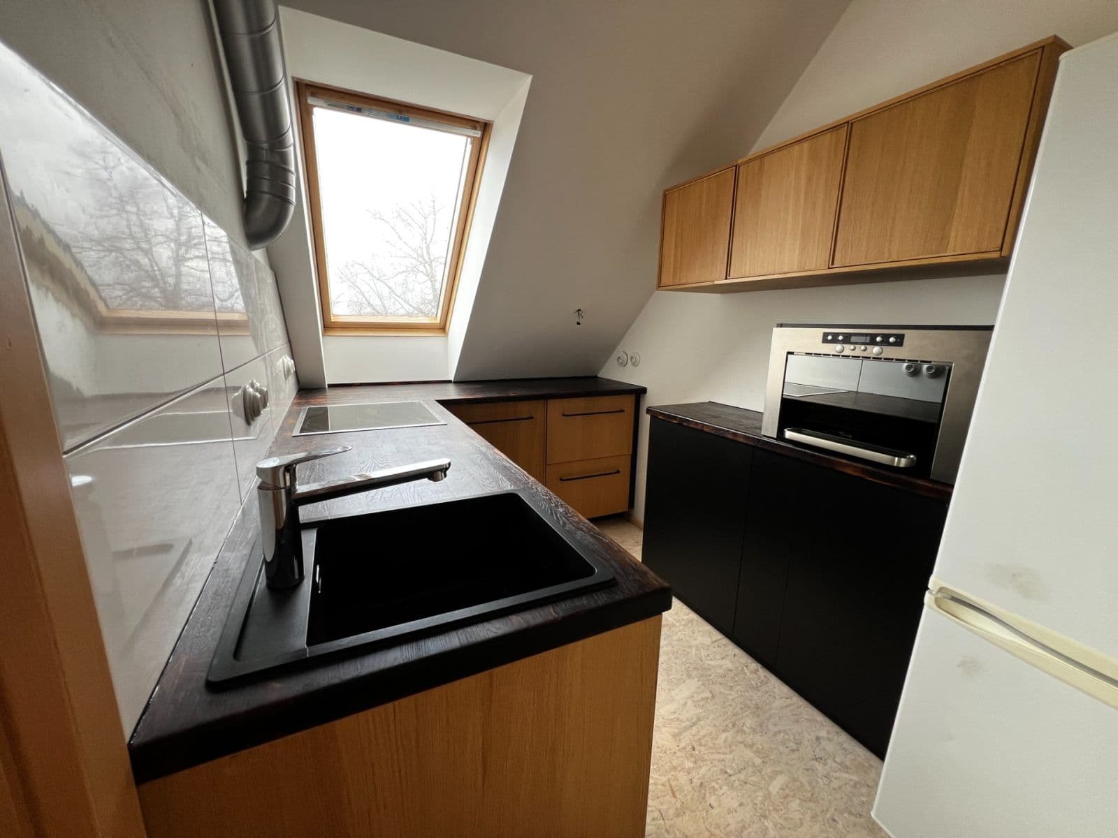 Pronájem bytu 2+1 60 m², Pražská, Třebíč, Kraj Vysočina Pronájem bytu 2+1 60 m², Pražská, Třebíč, Kraj Vysočina