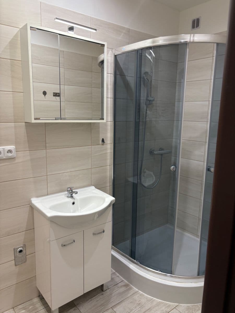 Pronájem bytu 2+1 50 m², Komenského, Chuchelná, Moravskoslezský kraj Pronájem bytu 2+1 50 m², Komenského, Chuchelná, Moravskoslezský kraj