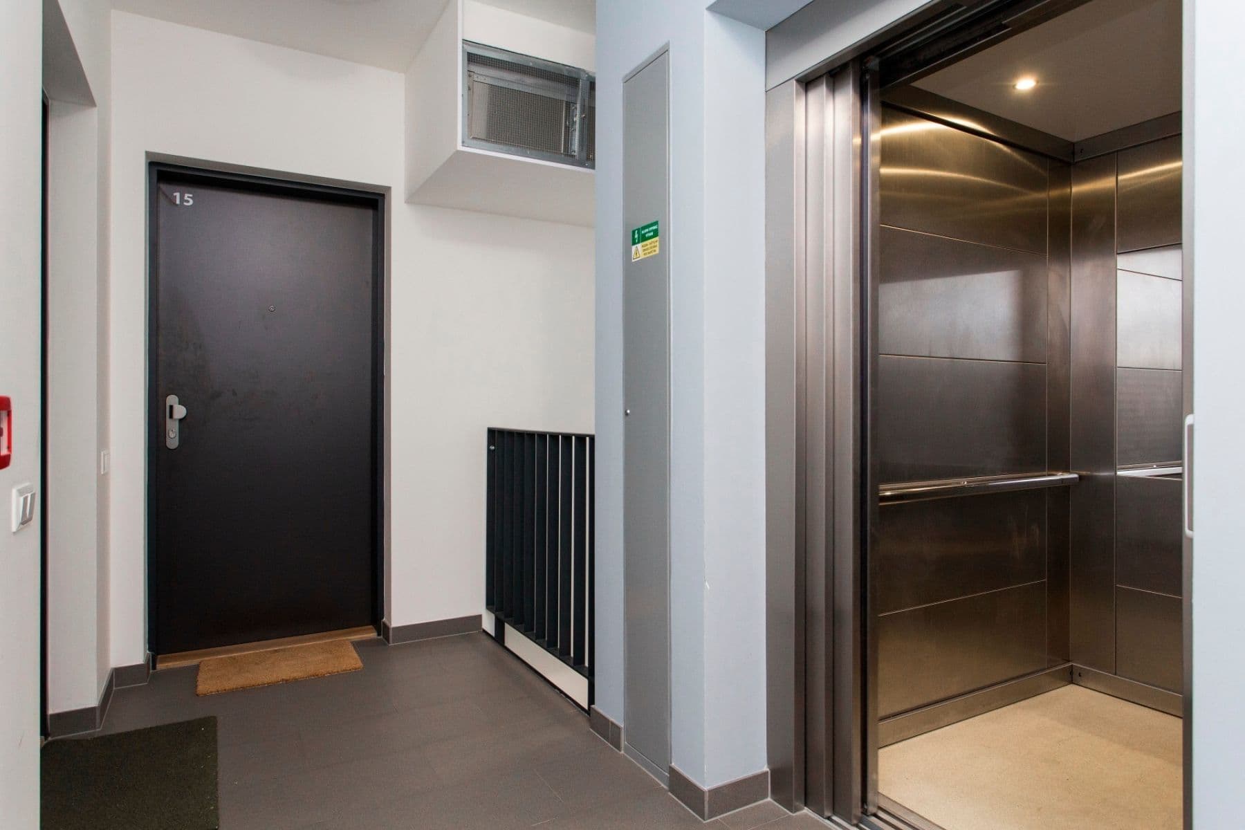 Pronájem bytu 1+kk 27 m², Olgy Havlové, Praha, Praha Pronájem bytu 1+kk 27 m², Olgy Havlové, Praha, Praha